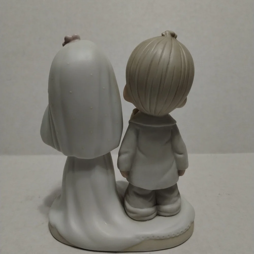Precious Moments Wedding Cake Topper - Cream and White
